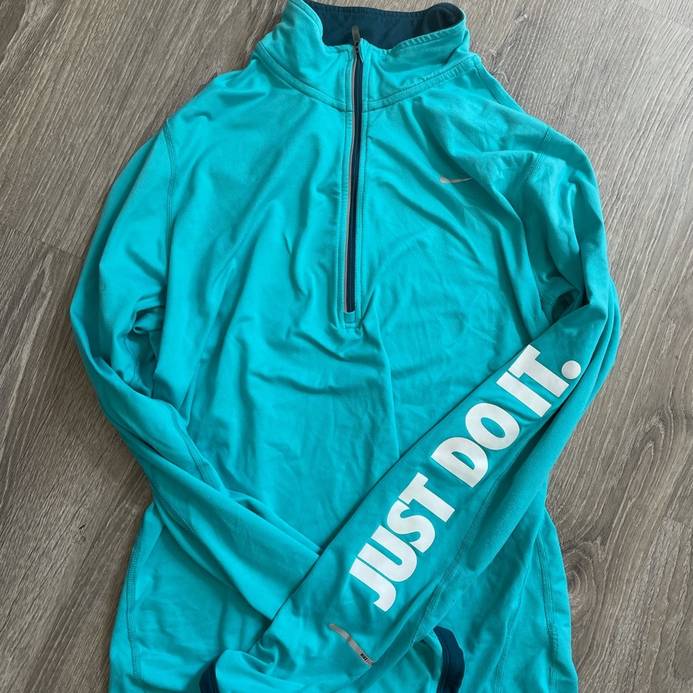 Nike Women's Turquoise Long Sleeve Top